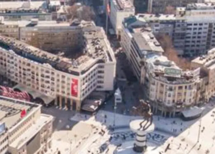 Arss Main Square Apartment